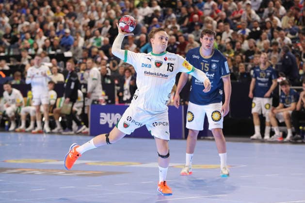 19 04 2026 ,xgox, Handball DHB Pokal Final Füchse Berlin Bergischer HC emspor, v l Tobias Grondahl Berlin, 15 at the seven-meter Cologne