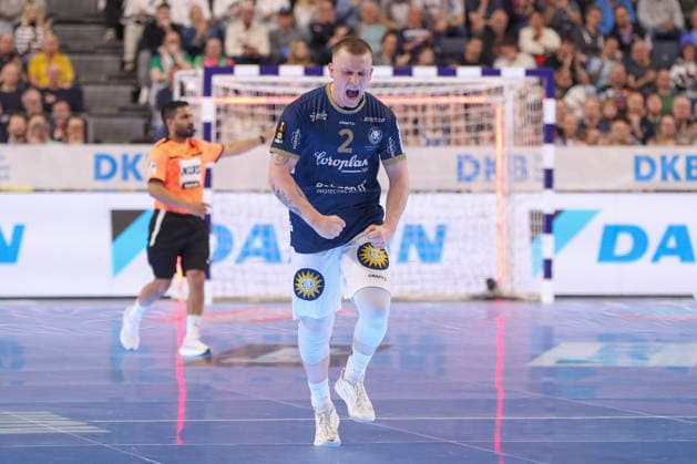19 04 2026 ,xgox, Handball DHB Pokal Final Füchse Berlin Bergischer HC emspor, v l Noah Beyer Bergischer HC, 2 Jubel, Torjubel, jubelt ueber das Tor, celebrate the goal, celebration Koeln
