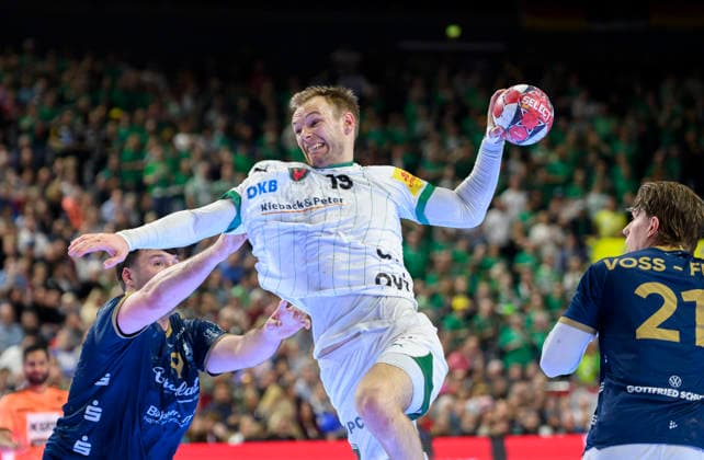 l r Aron SEESING BHC , Mathias GIDSEL B Action Final Füchse Berlin B Bergischer HC BHC , on 19 04 2026 Handball DHB Pokal Final4 2026, from 18 04 19 04 2026 in Cologne Germany Â