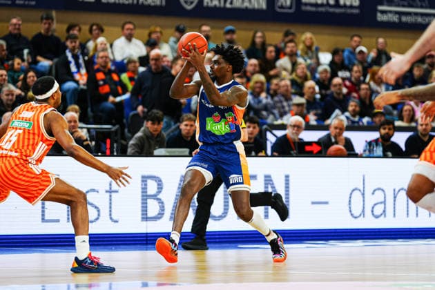Kassim Nicholson Rostock Seawolves, 08 GER, Rostock Seawolves vs Ratiopharm Ulm, Basketball, Bundesliga, Matchday 30, Season 2025 2026, 19 04 2026 GER, Rostock Seawolves vs Ratiopharm Ulm, Basketball, Bundesliga, Matchday 30, Season 2025 2026, 19 04 2026 Rostock Copyright: xEibner-Pressefoto MarcelxvonxFehrnx EP_MFN
