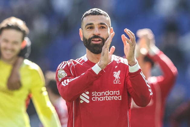 Premier League: Everton v Liverpool Mohamed Salah of Liverpool applauds the fans after the game during the Premier League match Everton vs Liverpool at Hill Dickinson Stadium, Liverpool, United Kingdom on 19 April 2026 (Photo by Alfie Cosgrove News Images) Liverpool Hill Dickinson Stadium Merseyside United Kingdom Copyright: xAlfiexCosgrove NewsxImagesx