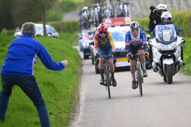 Amstel Gold Race 2026 Cycling Race VALKENBURG, THE NETHERLANDS - APRIL 19 : Evenepoel Remco (BEL) of Red Bull - BORA - Hansgrohe, Skjelmose Mattias (DEN) of Lidl - Trek during the 60th edition of Amstel Gold Race an UCI World Tour 1.UWT one day cycling road race for Men Elite of 220 km with start in Maastricht and finish in Valkenburg on April 19, 2026 in Valkenburg, The Netherlands, 19 04 2026 ( Motordriver Kenny Verfaillie - Valkenburg The Netherlands  Copyright: xVincentxKalutx