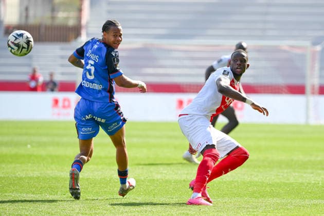 AS Monaco FC v AJ Auxerre - Ligue 1 McDonald s 2025 2026 05 Kevin DANOIS (aja) - 06 Denis ZAKARIA (asm) during the Ligue 1 McDonald s match between AS Monaco FC and AJ Auxerre at Stade Louis II on April 19, 2026 in Monaco, Monaco. Monaco Monaco  Copyright: xFEPx 776348355