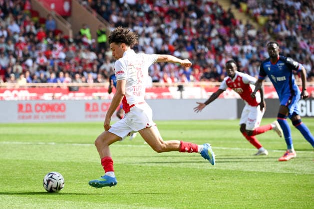 AS Monaco FC v AJ Auxerre - Ligue 1 McDonald s 2025 2026 11 Maghnes AKLIOUCHE (asm) during the Ligue 1 McDonald s match between AS Monaco FC and AJ Auxerre at Stade Louis II on April 19, 2026 in Monaco, Monaco. Monaco Monaco  Copyright: xFEPx 776348355