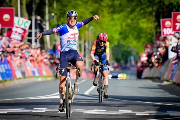 Belgian Remco Evenepoel of Red Bull-BORA-hansgrohe celebrates as he crosses the finish line to win the men elite Amstel Gold Race one day cycling race, 257,4 km from Maastricht to Valkenburg, The Netherlands, Sunday 19 April 2026. DIRKxWAEM  x171344955x
