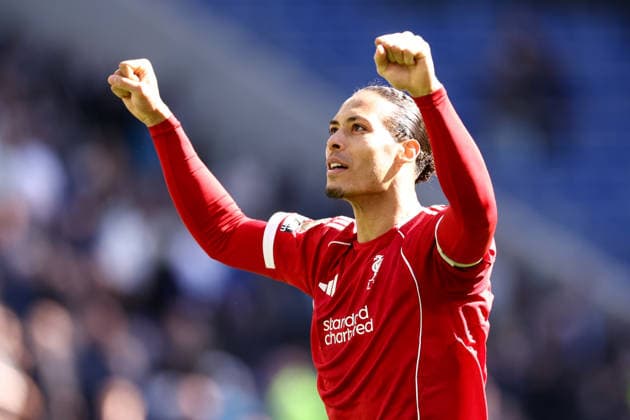 Everton gegen Liverpool 19 April 2026, Liverpool Premier League Fußball Everton gegen Liverpool Virgil van Dijk von Liverpool feiert den Sieg Foto Jacques Feeney Offside Liverpool UK  Copyright: xJacquesxFeeneyx xOffsidexOffside