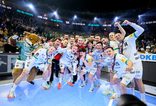Team Füchse Berlin celebrating with the DHB Cup, team, l r Mathias GIDSEL B , Lukas HERBURGER B , goalkeeper Dejan MILOSAVLJEV B , Tobias Groendahl Gröndahl B , Leo PRANTNER B , goalkeeper Lasse LUDWIG B , Nils LICHTLEIN B , Tim FREIHOEFER Freihöfer B , Aitor Arino B Final Füchse Berlin B Bergischer HC BHC , on 19 04 2026 Handball DHB Pokal Final4 2026, from 18 04 19 04 2026 in Cologne Germany Â