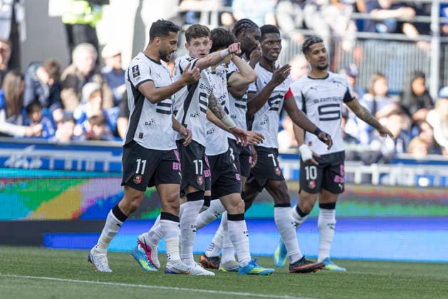 FOOTBALL : Racing de Strasbourg - Stade Rennes F. C - Ligue 1 - Stade de la Meinau - 19 04 2026 Joie des joueurs de l equipe de Racing de Stade Rennes F. C apres le but de Esteban Lepaul 9 Stade Rennes F. C  Copyright: xelyxandroxcegarrax