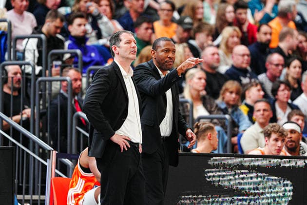 TY Harrelson Ratiopahrm Ulm Headcoach , Tyron McCoy Ratiopahrm Ulm Assistant Coach GER, Rostock Seawolves vs Ratiopharm Ulm, Basketball, Bundesliga, Matchday 30, Season 2025 2026, 19 04 2026 GER, Rostock Seawolves vs Ratiopharm Ulm, Basketball, Bundesliga, Matchday 30, Season 2025 2026, 19 04 2026 Rostock Copyright: xEibner-Pressefoto MarcelxvonxFehrnx EP_MFN