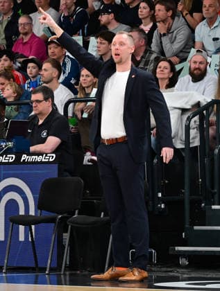 GER, 1 BBL, Veolia Towers Hamburg vs SC Rasta Vechta 19 04 2026,,GER, 1 BBL, Veolia Towers Hamburg vs SC Rasta Vechta, in the picture Head Coach Christian Held RASTA Vechta nordphotoxGmbH xWitke nph00002