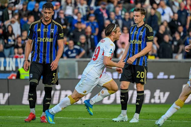 Genoa™s Lorenzo Colombo celebrates after scoring a goal for his team during the Serie A soccer match between Pisa and Genoa at the Romeo Anconetani Stadium in Pisa, Italy - Sunday, April 19, 2026. - Soccer .  Copyright: xTanoxPecoraro LaPressex