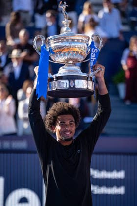 ATP, Tennis Herren 500 - Final of Barcelona Open Banc Sabadell in Barcelona, Spain, 19, April, 2026. Final of Barcelona Open Banc Sabadell match between Andrey Rublev (RUS) and Arthur Fils (FRA) in Reial Club de Tennis Barcelona, Barcelona, Spain, on April 19, 2026. Arthur Fils (FRA) posing with the Trophy. Barcelona Reial Club de Tennis Barcelona Barcelona Spain