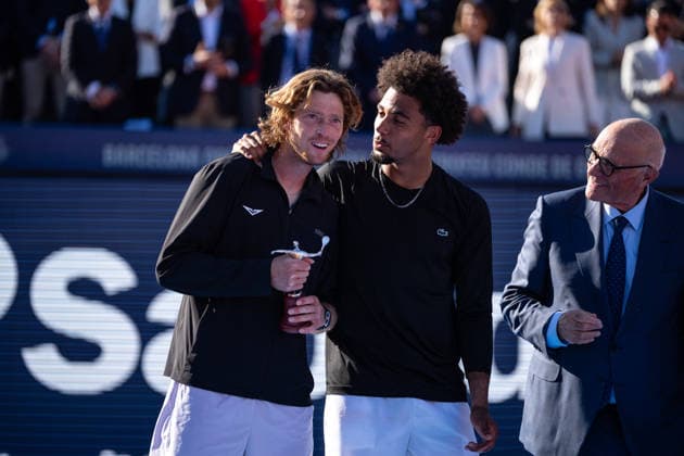ATP, Tennis Herren 500 - Final of Barcelona Open Banc Sabadell in Barcelona, Spain, 19, April, 2026. Final of Barcelona Open Banc Sabadell match between Andrey Rublev (RUS) and Arthur Fils (FRA) in Reial Club de Tennis Barcelona, Barcelona, Spain, on April 19, 2026. Andrey Rublev (RUS) and Arthur Fils (FRA) at the end of the match. Barcelona Reial Club de Tennis Barcelona Barcelona Spain