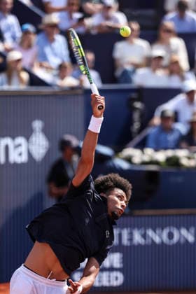 April 19, 2026, Barcelona, Barcelona, Spain: Arthur Fils of France in action against Andrey Rublev of Russia during the Final tennis match of the Barcelona Open Banc Sabadell - Conde Godo 2026 Day 9 at Real Club de Tenis Barcelona on April 19, 2026 in Barcelona, Spain. Barcelona Open Banc Sabadell - Conde Godo 2026 Day 9  - ZUMAa181 20260419_zaa_a181_092 Copyright: xJavierxBorregox