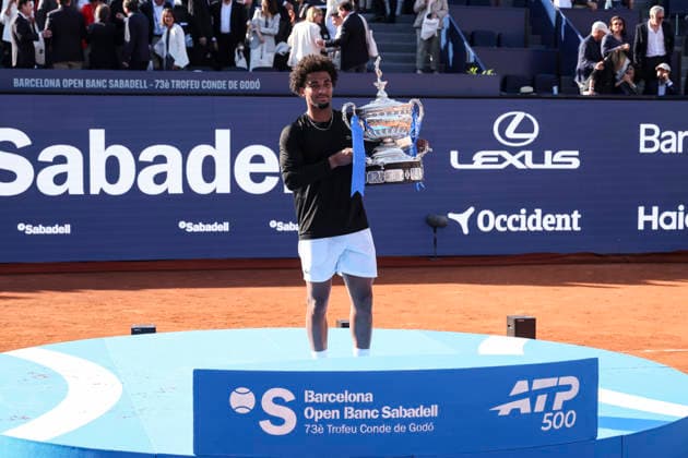 April 19, 2026, Barcelona, Barcelona, Spain: Arthur Fils of France celebrates with the championship trophy during the Final tennis match of the Barcelona Open Banc Sabadell - Conde Godo 2026 Day 9 at Real Club de Tenis Barcelona on April 19, 2026 in Barcelona, Spain. Barcelona Open Banc Sabadell - Conde Godo 2026 Day 9  - ZUMAa181 20260419_zaa_a181_095 Copyright: xJavierxBorregox