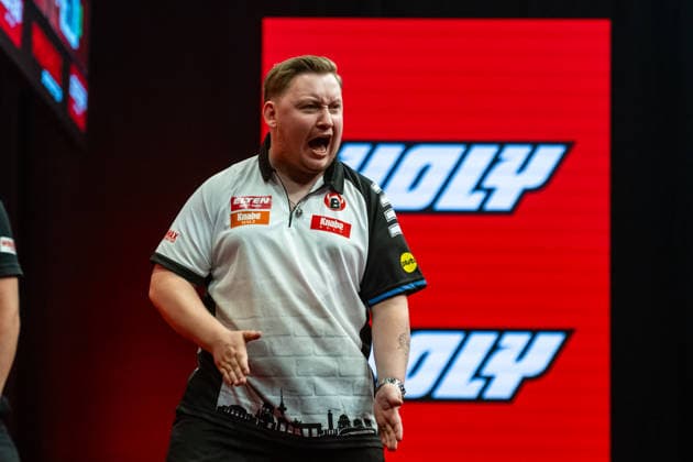 Martin Schindler (GER) - Jubelschrei, Jubel GER, PDC European Darts Grand Prix 2026, Sindelfingen Glaspalast, 19.04.2026 GER, PDC European Darts Grand Prix 2026, Sindelfingen Glaspalast, 19.04.2026 Sindelfingen *** Martin Schindler GER Jubelschrei, Jubel GER, PDC European Darts Grand Prix 2026, Sindelfingen Glaspalast, 19 04 2026 GER, PDC European Darts Grand Prix 2026, Sindelfingen Glaspalast, 19 04 2026 Sindelfingen Copyright: xSandyxDinkelackerx EP_SDR
