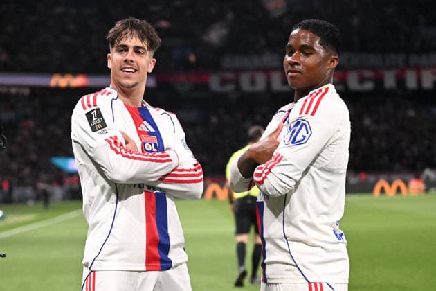 Paris Saint-Germain FC v Olympique Lyonnais - Ligue 1 McDonald s 09 ENDRICK Felipe Moreira de Sousa (ol) - 17 Afonso MOREIRA (ol) during the Ligue 1 McDonald s match between Paris Saint-Germain FC and Olympique Lyonnais at Parc des Princes on April 19, 2026 in Paris, France. (Photo Anthony Bibard FEP Icon Paris France  Copyright: xFEPx 776348360