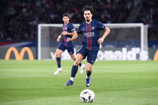 Paris Saint-Germain FC v Olympique Lyonnais - Ligue 1 McDonald s 17 VITINHA (psg) during the Ligue 1 McDonald s match between Paris Saint-Germain FC and Olympique Lyonnais at Parc des Princes on April 19, 2026 in Paris, France. Paris France  Copyright: xFEPx 776348360