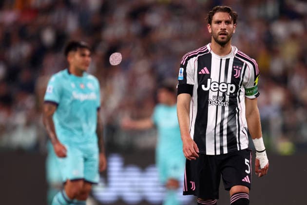Manuel Locatelli (Juventus Fc) looks on, Serie A, Juventus FC v Bologna FC 1909 , Allianz Stadium, April 19, 2026, Turin, Italy.