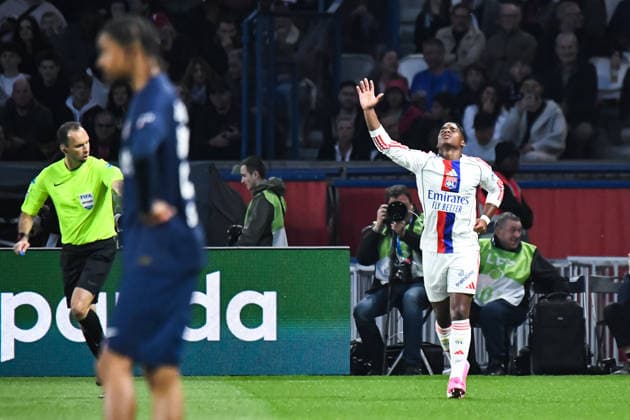 FOOTBALL : Paris Saint Germain vs Olympique Lyonnais - Ligue 1 - JournÃ e 30 - 19 04 2026 Joie des joueurs de l™OL aprÃ s le but de Endrick (OL) ParisFrance  Copyright: xBaptistexAutissierx