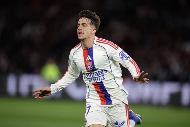 Paris, France 2026.04.19 La Ligue 1 Paris Saint Germain - Olympique Lyon, Afonso Moreira (Olympique Lyon) Torjubel, Goal celebration, celebrate the goal *** Paris, France 2026 04 19 La Ligue 1 Paris Saint Germain Olympique Lyon, Afonso Moreira Olympique Lyon Goal celebration, celebrate the goal Copyright: AntonioxBorga