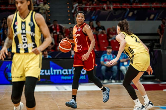 ESP Galatasaray Cagdas Faktoring v Fenerbahce Opet Final game Euroleague Women Final Six 2026 Kamiah Smalls during the Euroleague Women final game between Galatasaray Cagdas Faktoring and Fenerbahce Opet played at Principe Felipe Arena on April 19, 2026 in Zaragoza, Spain Zaragoza Spain Basketball Copyright: xDanielxMarzo AgenciaxLOFx