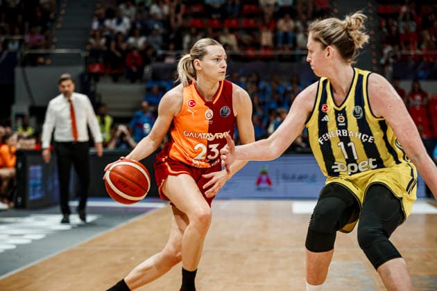 ESP Galatasaray Cagdas Faktoring v Fenerbahce Opet Final game Euroleague Women Final Six 2026 Marine Johannes and Emma Messeman during the Euroleague Women final game between Galatasaray Cagdas Faktoring and Fenerbahce Opet played at Principe Felipe Arena on April 19, 2026 in Zaragoza, Spain Zaragoza Spain Basketball Copyright: xDanielxMarzo AgenciaxLOFx