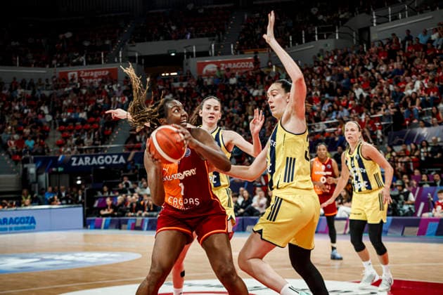 ESP Galatasaray Cagdas Faktoring v Fenerbahce Opet Final game Euroleague Women Final Six 2026 Elizabeth Williams and Breanna Stewart during the Euroleague Women final game between Galatasaray Cagdas Faktoring and Fenerbahce Opet played at Principe Felipe Arena on April 19, 2026 in Zaragoza, Spain Zaragoza Spain Basketball Copyright: xDanielxMarzo AgenciaxLOFx
