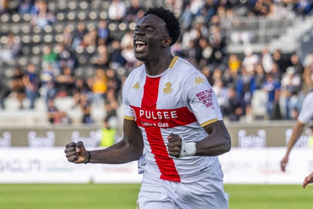 JEFF EKHATOR S CELEBRATION AFTER GENOA S FIRST GOAL during Pisa SC vs Genoa CFC, Italian soccer Serie A match in Pisa, Italy, April 19 2026  Copyright: xJacopoxCane IPAxSportx xipa-agency.netx xx IPA_74088812 IPA_Agency_IPA74088812