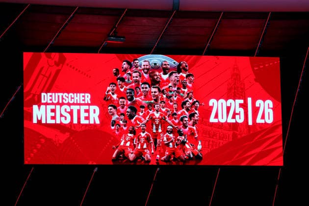 Fussball, Herren, Bundesliga, Saison 2025 2026, FC Bayern München - VFB Stuttgart, Allianz Arena Hier die Anzeigetafel mit der Anzeige, Deutscher Meister 2025 26, FC Bayern München DFB, DFL regulations prohibit any use of photographs as image sequences and or quasi-video *** Football, Men, Bundesliga, Season 2025 2026, FC Bayern Munich VFB Stuttgart, Allianz Arena Here the scoreboard with the advertisement, German Champion 2025 26, FC Bayern Munich DFB, DFL regulations prohibit any use of photographs as image sequences and or quasi video