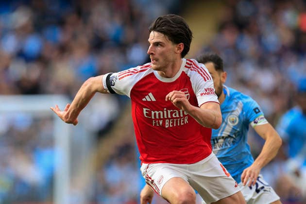 Manchester City v Arsenal, Premier League Declan Rice (41) of Arsenal during the Premier League match between Manchester City and Arsenal at the Etihad Stadium, Manchester, UK on 19 April 2026. Manchester Etihad Stadium Manchester UK Editorial use only DataCo restrictions apply See www.football-dataco.com , Copyright: xConorxMolloyx PSI-24102-0202