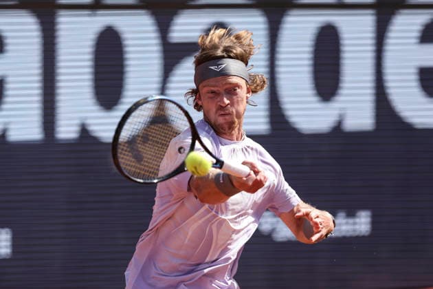 April 19, 2026, Barcelona, Barcelona, Spain: Andrey Rublev of Russia in action against Arthur Fils of France during the Final tennis match of the Barcelona Open Banc Sabadell - Conde Godo 2026 Day 9 at Real Club de Tenis Barcelona on April 19, 2026 in Barcelona, Spain. Barcelona Spain - ZUMAa181 20260419_zaa_a181_090 Copyright: xJavierxBorregox