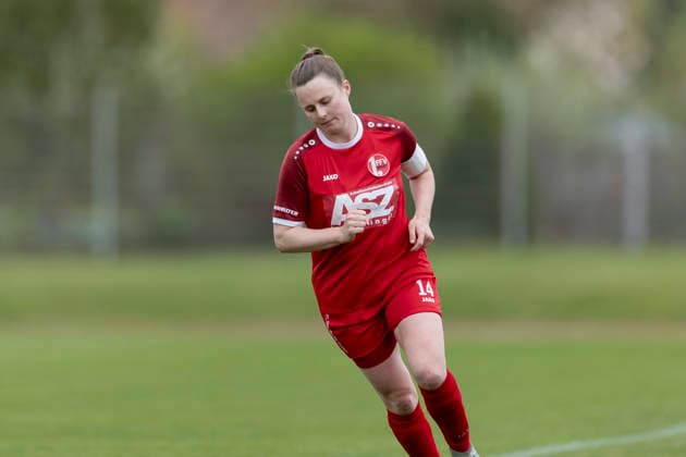 Regionalliga Nordost Frauen 1 FFV Erfurt vs 1 FFC Fortuna Dresden Erfurt 19 04 2026 Katja Groll 14 1 FFV Erfurt Regionalliga Nordost Frauen 1 FFV Erfurt vs 1 FFC Fortuna Dresden Sportforum Johannesplatz Erfurt 19 04 2026 Copyright: xBEAUTIFULxSPORTS Duehringx