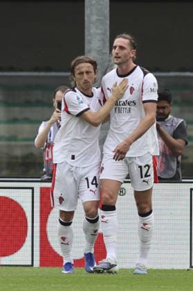 CALCIO - Serie A - Hellas Verona FC vs AC Milan AC Milan a Adrien Rabiot celebrates with AC Milan lucio s.sLuka Modric of AC Milan during Hellas Verona FC vs AC Milan, 33Â° Serie A Enilive 2025-26 game at Marcantonio Bentegodi stadium in Verona (VR), Italy, on April 19, 2026. Verona Italy  Copyright: xIPAxSport ABACAx
