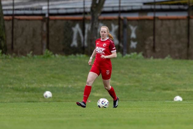 Regionalliga Nordost Frauen 1 FFV Erfurt vs 1 FFC Fortuna Dresden Erfurt 19 04 2026 Pia Huck 21 1 FFV Erfurt Regionalliga Nordost Frauen 1 FFV Erfurt vs 1 FFC Fortuna Dresden Sportforum Johannesplatz Erfurt 19 04 2026 Copyright: xBEAUTIFULxSPORTS Duehringx