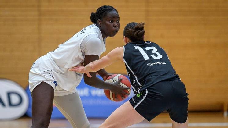 Bochum VfL VIACTIV AstroLadies Bochum Falcons Bad Homburg FOR EDITORIAL PURPOSES ONLY p Faith Dut 9, VfL VIACTIV AstroLadies Bochum in the match VfL VIACTIV AstroLadies Bochum white against Falcons Bad Homburg black on Sunday, April 19, 2026, at the Rundsporthalle in Bochum Bochum Copyright UwexErnst Copyright: UwexErnst doc85horv569a91170wox5h ,EDITORIAL USE ONLY Copyright: UwexErnst