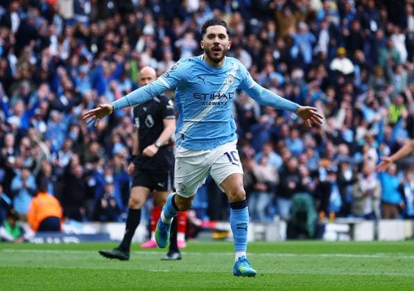Rayan Cherki of Manchester City celebrates scoring the opening goal Manchester City v Arsenal, Premier League, Football, Etihad Stadium, Manchester, UK - 19 Apr 2026Manchester Etihad Stadium United Kingdom EDITORIAL USE ONLY No use with unauthorised audio, video, data, fixture lists, club league logos or live services. Online in-match use limited to 120 images, no video emulation. No use in betting, games or single club league player publications. Copyright: xMattxWest Shutterstockx 16836204dg