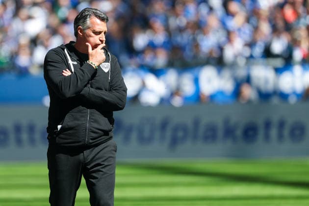 2. Bundesliga - FC Schalke 04 - SC Preußen Münster am 19.04.2026 in der Veltins-Arena auf Schalke Trainer Alois Schwartz (Muenster) nachdenklich *** 2 Bundesliga FC Schalke 04 SC Preußen Münster on 19 04 2026 in the Veltins Arena at Schalke Coach Alois Schwartz Muenster pensive MH