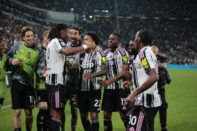 CALCIO - Serie A - Juventus FC vs Bologna FC Khephren Thuram of Juventus FC celebrating with team mates after a goal during the Italian Serie A, football match between Juventus FC and Bologna FC on 19 April 2026, at Allianz Stadium Turin, Italy. Photo Nderim Kaceli Turin Italy  Copyright: xIPAxSport ABACAx