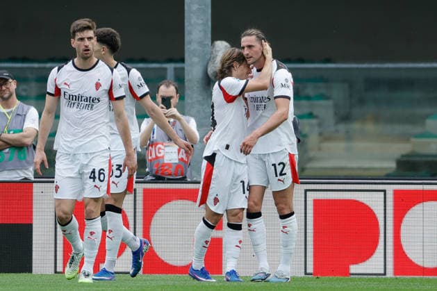 April 19, 2026, Verona, Italy: Adrien Rabiot of AC Milan celebrates with Luka Modric of AC Milan, after scoring goal in the 41th minute for 0-1 during the Italian Serie A soccer match Hellas Verona vs AC Milan at Marcantonio Bentegodi Stadium..Final score Hellas Verona 0: 1 AC Milan A Soccer Match Hellas Verona Vs AC Milan At Marcantonio Bentegodi Stadium  - ZUMAs197 20260419_aaa_s197_213 Copyright: xEmanuelexPennacchiox