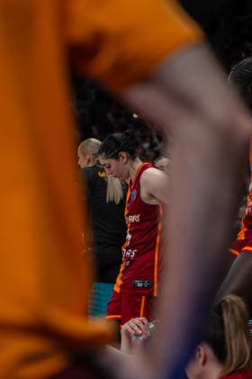 Zaragoza, Spain. 19 April 2026. Galatasaray players right after their loss during EuroLeague Women Final Six 2026 Final game against Fenerbahce Zaragoza Zaragoza Spain Copyright: xNanoxCalvox NN-EuroleagueFinal-C-161