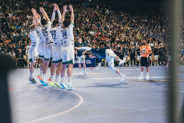 19 4 2026, Handball, Lidl, Final Four, Final, Final, Cologne, Lanxess Arena, Bergischer HC, Füchse Berlin, 2026 Free Throw Bergischer HC Lanxess Arena, Cologne North Rhine-Westphalia Germany P1026121-2