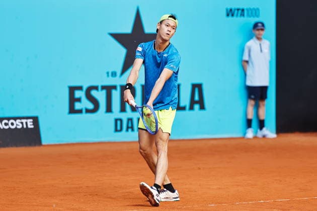 Rei Sakamoto (JPN), APRIL 20, 2026 - Tennis : Rei Sakamoto during singles qualifying 1st round match against Zachary Svajda on the ATP, Tennis Herren tour Masters 1000 tournaments Mutua Madrid Open tennis tournament at the Caja Magica in Madrid, Spain. Noxthirdxpartyxsales  aflo_327624463