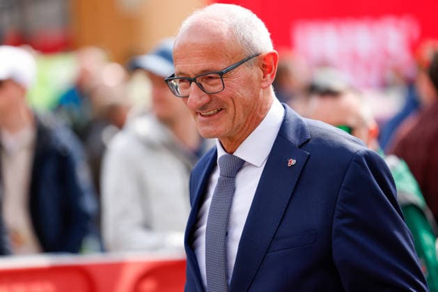 CYCLING - Tour of the Alps 2026 INNSBRUCK,AUSTRIA,20.APR.26 - CYCLING - Tour of the Alps, stage 1, Innsbruck - Innsbruck. Image shows governor Anton Mattle (Tyrol).  GEPAxpictures xMarkoxVulic