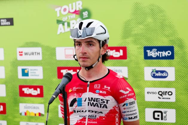 CYCLING - Tour of the Alps 2026 INNSBRUCK,AUSTRIA,20.APR.26 - CYCLING - Tour of the Alps, stage 1, Innsbruck - Innsbruck. Image shows Tommaso Dati (ITA TEAM UKYO) during an interview.  GEPAxpictures xMarkoxVulic