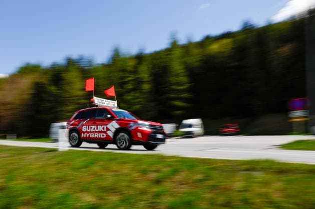 CYCLING - Tour of the Alps 2026 INNSBRUCK,AUSTRIA,20.APR.26 - CYCLING - Tour of the Alps, stage 1, Innsbruck - Innsbruck. Image shows a car.  GEPAxpictures xMarkoxVulic