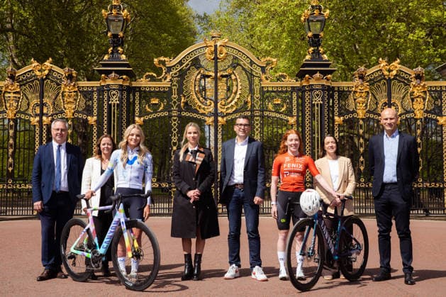 Tour de France 2027 Grand Depart Route Reveal Picture by Charlie Forgham-Bailey SWpix.com - 20 04 2026 - Cycling - Tour de France Femmes avec Zwift 2027 Grand Depart Route Reveal - Canada Gate, London, England - (L to R) Cyrille Tricart, ASO Karen Weir, Grand DÃ part GB 2027 Cat Ferguson (Movistar Team) Tour de France Femmes avec Zwift Race Director, Marion Rousse Will Norman, Greater London Assembly Flora Perkins (Fenix Premier Tech) Tracy Power, British Cycling Foundation Franck Perque Copyright: x xSWpix.comx(t axPhotographyxHubxLtd)xCharliexForgham-Bailey SWpix.comx SWP-3030-12919
