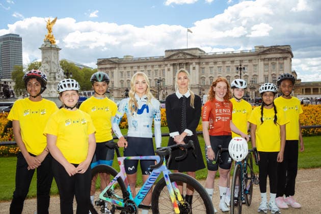 Tour de France 2027 Grand Depart Route Reveal Picture by Charlie Forgham-Bailey SWpix.com - 20 04 2026 - Cycling - Tour de France Femmes avec Zwift 2027 Grand Depart Route Reveal - Buckingham Palace, London, England - (L to R) Cat Ferguson (Movistar Team) Tour de France Femmes avec Zwift Race Director, Marion Rousse Flora Perkins (Fenix Premier Tech) Pictured with children from Let™s get active Copyright: x xSWpix.comx(t axPhotographyxHubxLtd)xCharliexForgham-Bailey SWpix.comx SWP-3030-12933