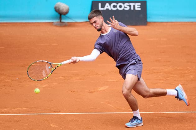 Mutua Madrid Open - Day One Dino Prizmic of Croatia plays a forehand against Christopher OÕConnell of Australia during the MenÕs Singles First Round Qualifying match on day one of the Mutua Madrid Open at Caja Magica on April 20, 2026, in Madrid, Spain. Madrid Caja Magica Madrid Spain RL_MMO2K26_000082 Copyright: xRicardoxLarreinax