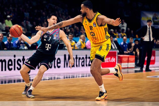 Grayson Murphy Telekom Baskets Bonn, 07 , Norris Agbakoko Alba Berlin, 17 , GER, ALBA Berlin vs Telekom Baskets Bonn, Basketball Men, easy Credit BBL, Season 2025 2026, Matchday 30, 20 04 2026 GER, ALBA Berlin vs Telekom Baskets Bonn, Basketball Men, easy Credit BBL, Season 2025 2026, Matchday 30, 20 04 2026 Berlin Copyright: xClaudiusxRauch,xEibner-Pressefotox xClaudiusxRauchx EP_CRH